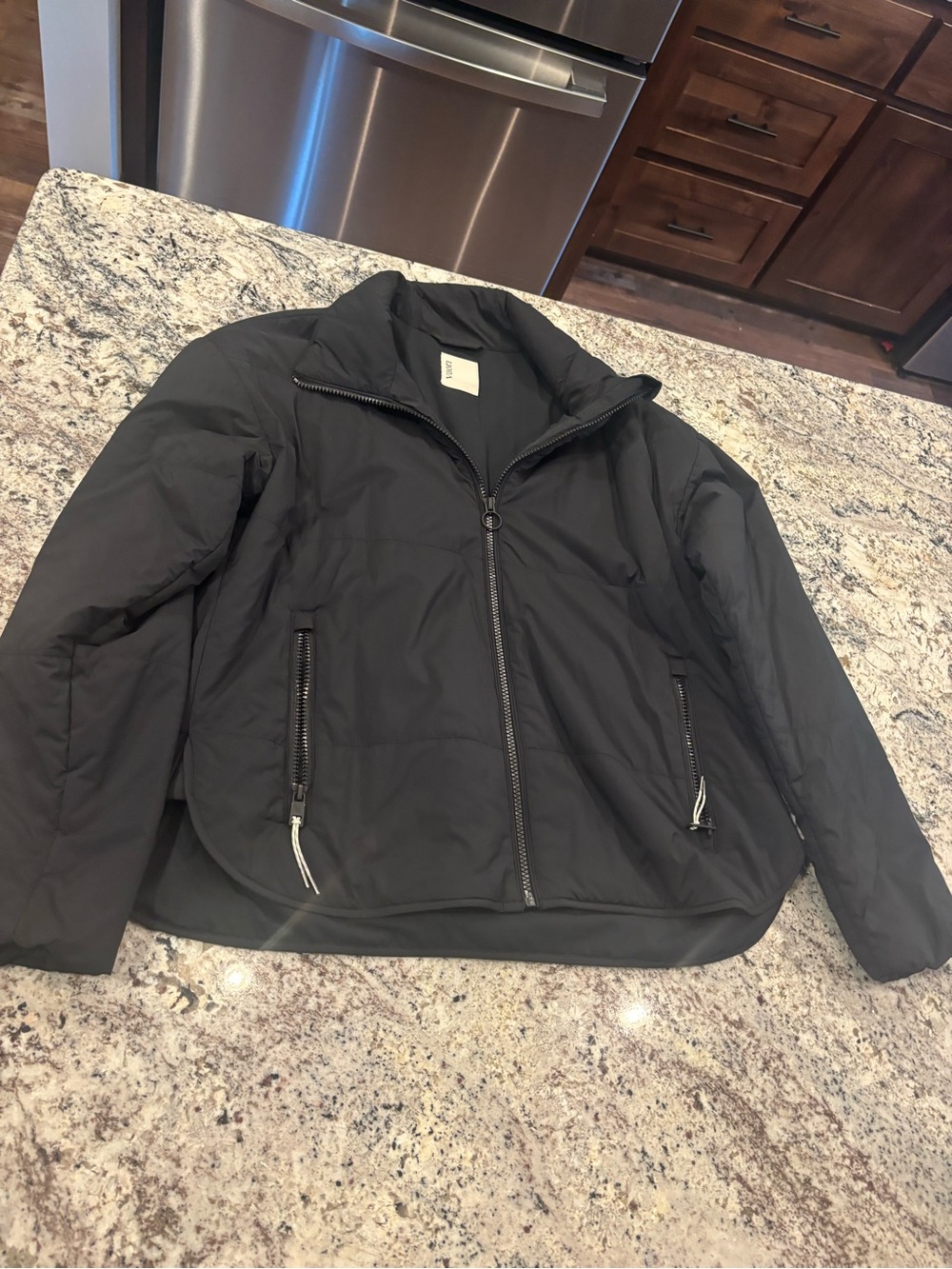 Vuori Women’s  Jacket - Lightweight Zip Front